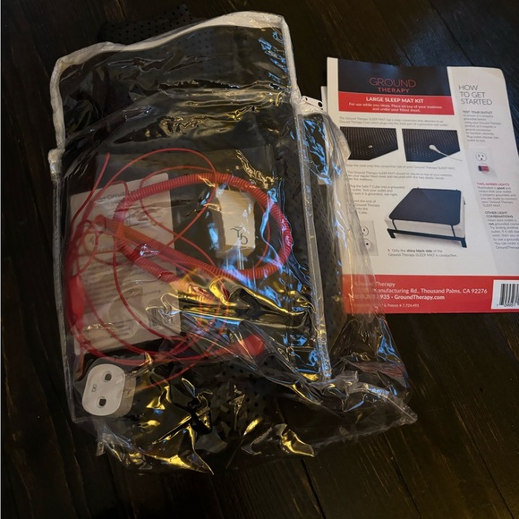 - Ground Therapy Sleep Mat with Outlet Checker - Picture 2 of 3